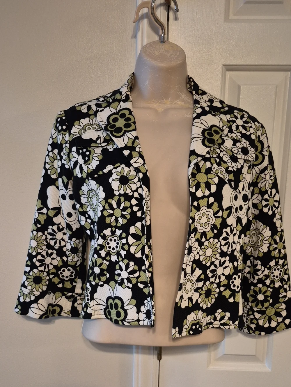 Bob Mackie Black White and Olive Floral Cropped Blazer